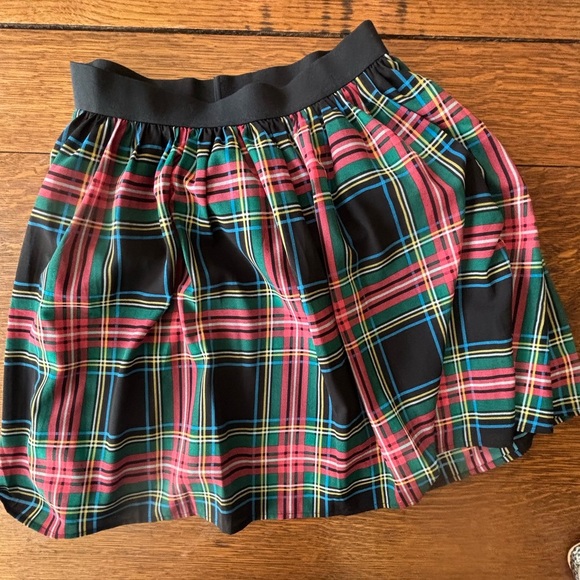 NWT J. Crew Plaid Mini Skirt - Picture 4 of 13